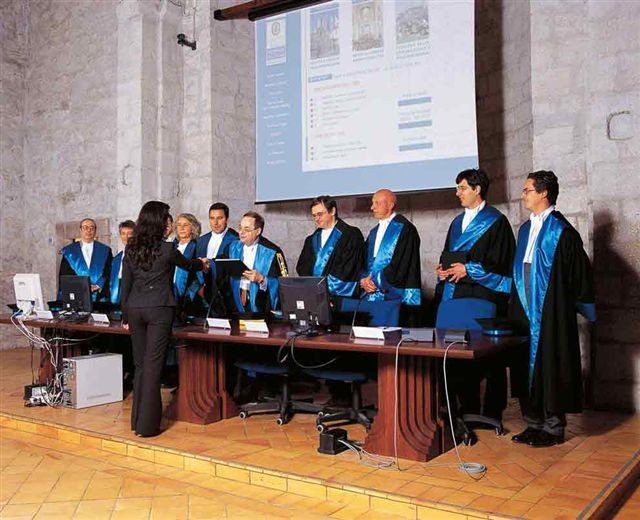 Un premio a chi si laurea sul “sistema Ferrara”