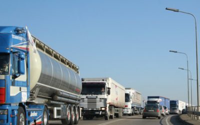 Autotrasporto, allarme delle imprese per il caro carburante: “Situazione al limite del collasso”