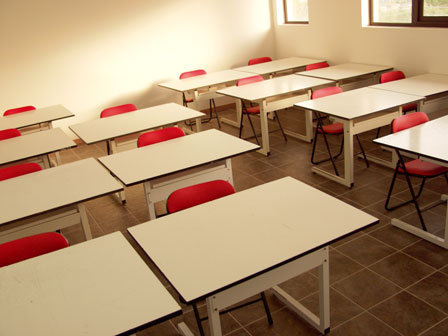 Scuola. Il Provveditorato risponde alla Flc-Cgil: “Siamo in netto anticipo e con numeri in crescita”