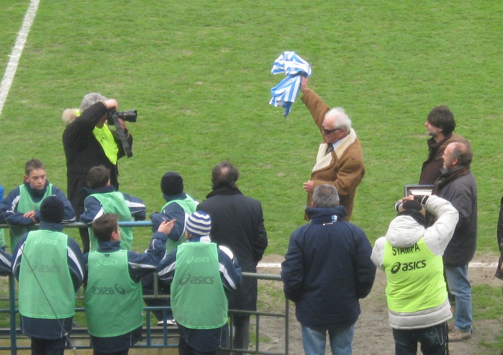 Gibì Fabbri raccoglie l'omaggio del suo pubblico