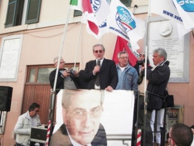 Il primo giorno da sindaco di Carli