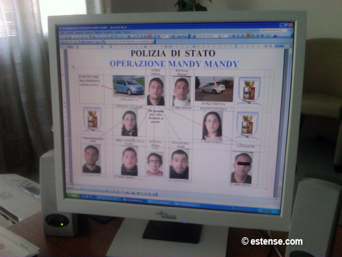 Tra i clienti giovane insegnante di scuola superiore