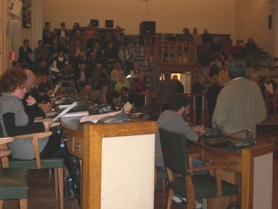 Domeniche aperte, si spacca anche il Pdl