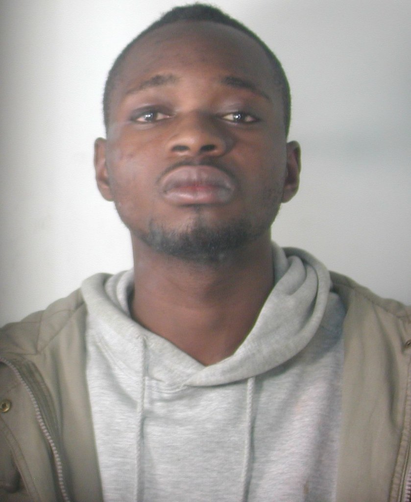 Spacciatore tradito da un calzino rosa