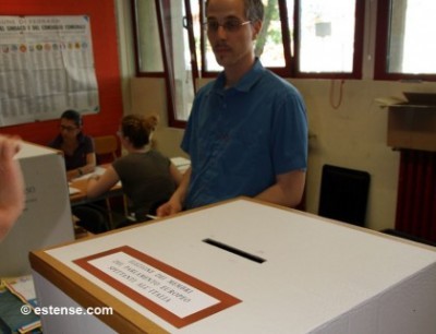 Elezioni, l’IdV fa la voce grossa