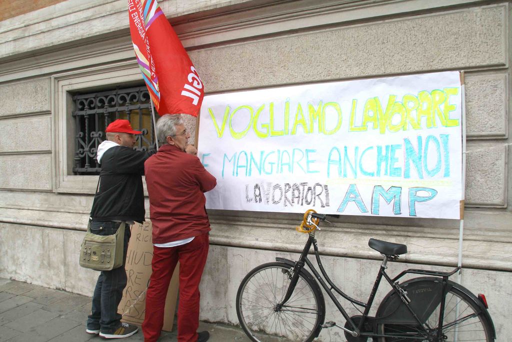 Amp, tutto ok per Carife. Non per i sindacati