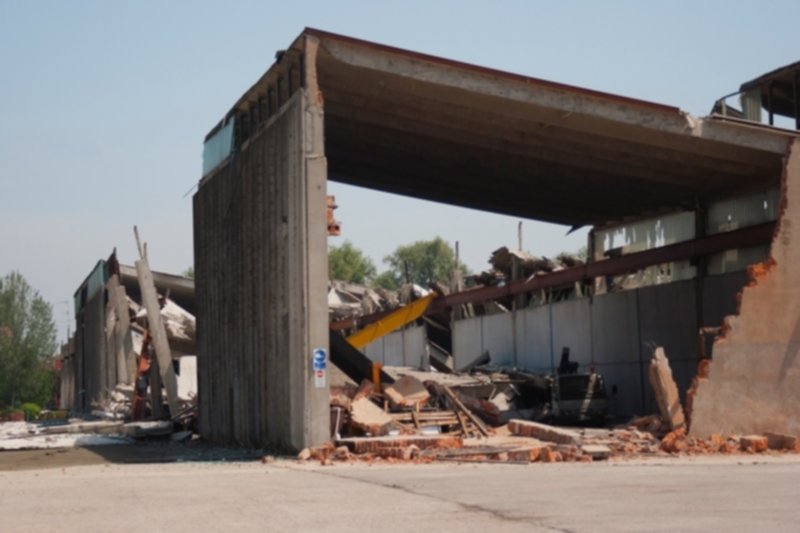 Terremoto, nuovo decreto e nuovi problemi