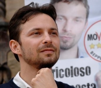 Grillo espelle anche Favia