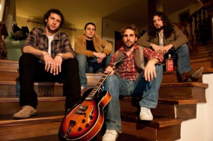 Nicky head and the groovin roots