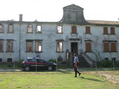 Nessun colpevole per il rogo di Villa Giglioli