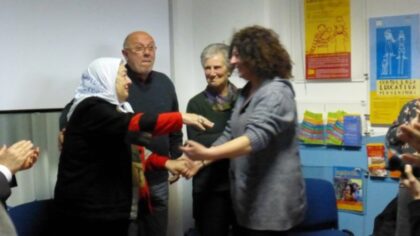 L'abbraccio con Patrizia Moretti