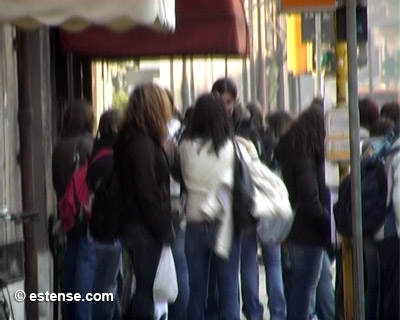 Molestie a scuola, la testimonianza degli alunni