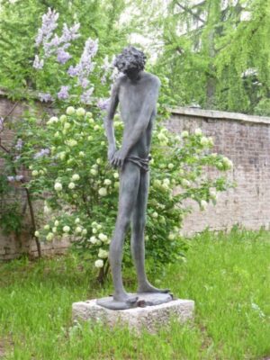 Augusto Murer, "Ragazzo che si sveste"