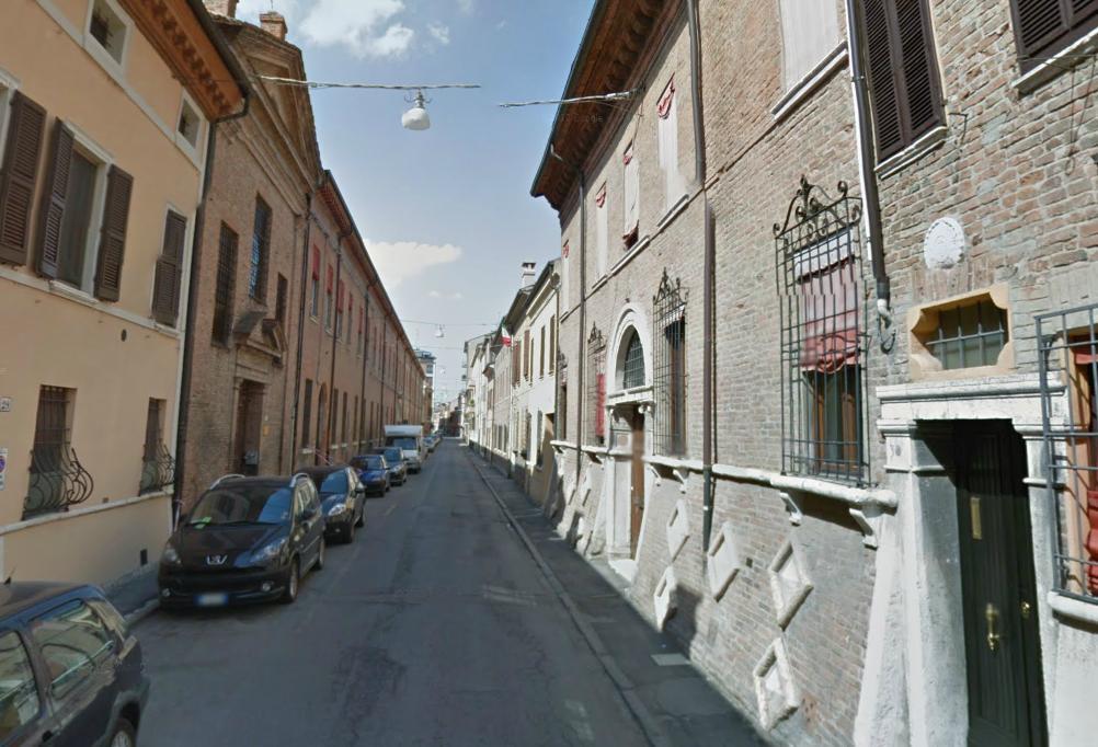 Nuova pavimentazione in via Ariosto
