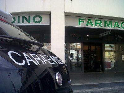 rapina farmacia 1