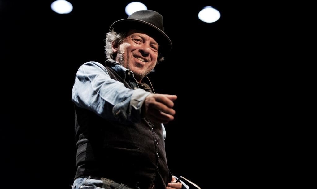 Paolo Rossi In Storie Di Giorni Dispari Per Alice Estense Com Ferrara