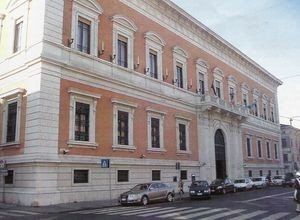 Carife e sindacati, i conti non tornano