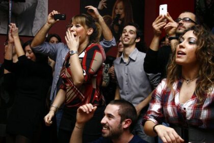 Foto dal profilo Facebook di Bomber Party