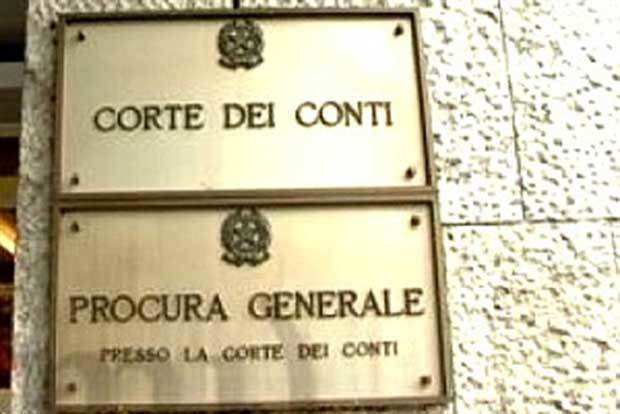 La Corte dei Conti bacchetta il Comune sugli incarichi esterni