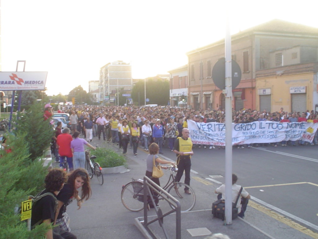 Aldrovandi, corteo nazionale contro il reintegro degli agenti