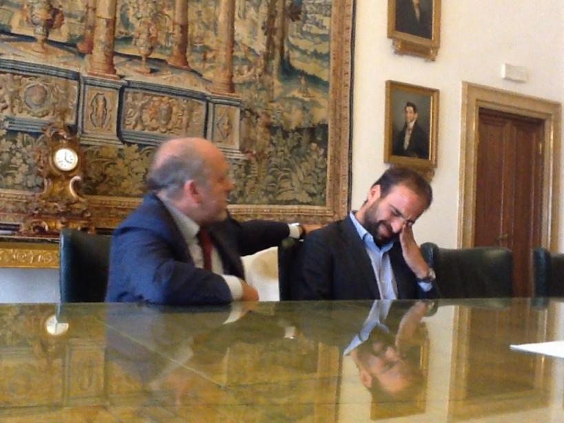 Marattin saluta tra le lacrime