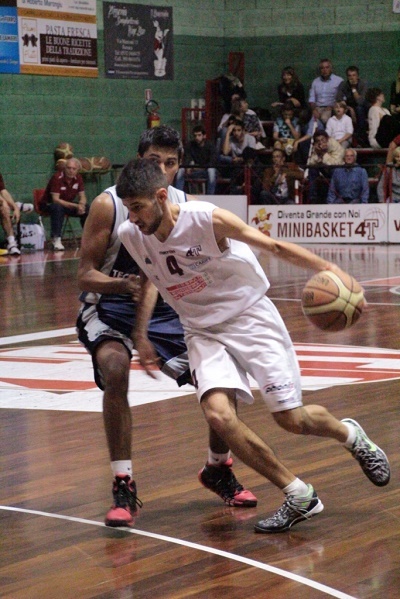 Esordio con vittoria per la Despar 4T