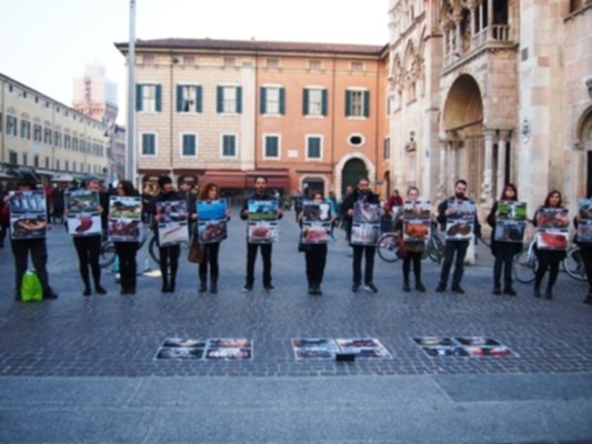 L’orrore che si nasconde dietro la tavola