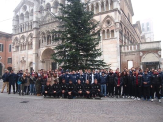 Lo sport ferrarese in parata