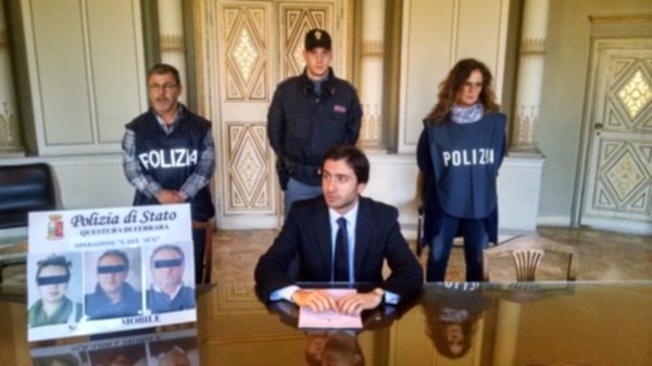 “Last sex”, dietro il circolo culturale una casa di prostituzione