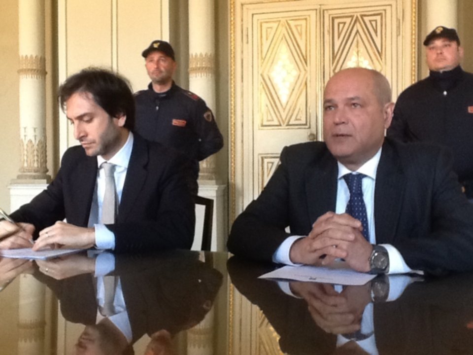 Aggressioni, risse, rapine: polizia ferma la ‘baby gang’ del centro