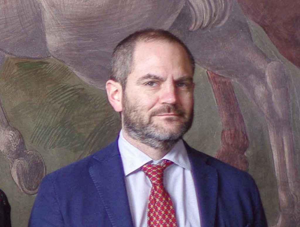 Distese. Serra: “Stiamo solo regolando una situazione già esistente”