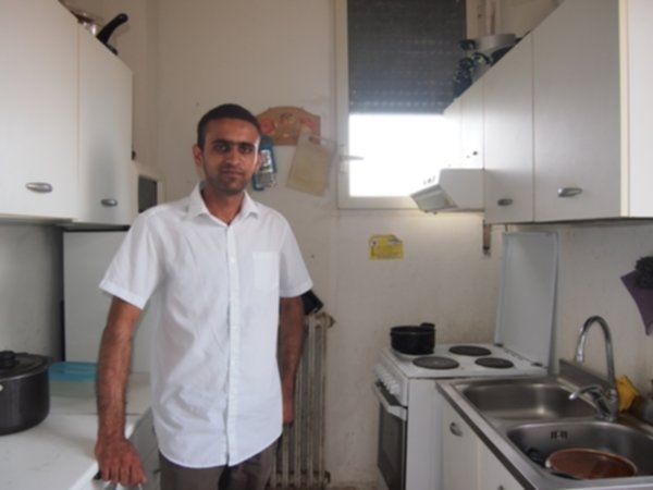 Una giornata in mezzo alle vite sospese