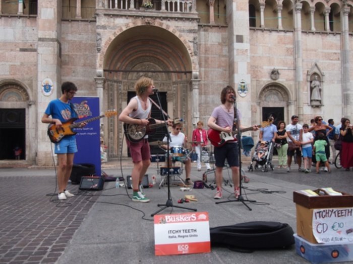 Buskers, pubblico ‘affamato’ ma timido