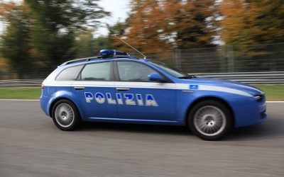 Il siero parte da Ferrara, la staffetta della Polstrada salva un uomo a Palermo