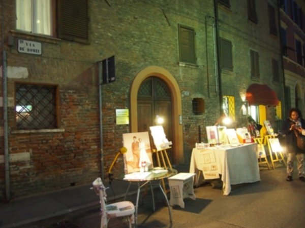 Via De’ Romei fa festa nonostante tutto