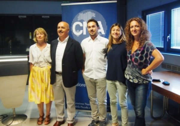 Il “varietà” della moda torna in Castello