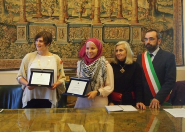 Israele e Palestina si abbracciano a Ferrara