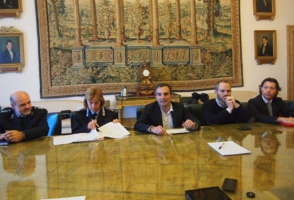 Natale, quasi 800 posti auto gratuiti in centro