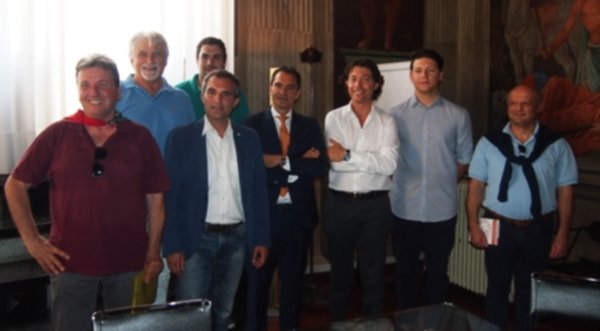 Evoluzioni e musica: al via i campionati giovanili delle bandiere