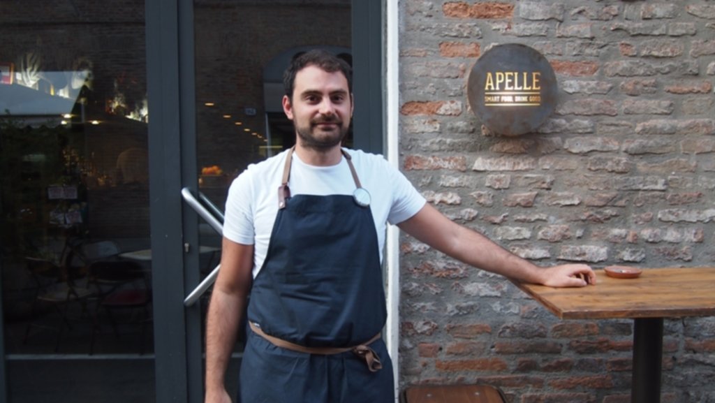 Buskers, la disperazione dei commercianti: “Un deserto, tanto vale andare in ferie”