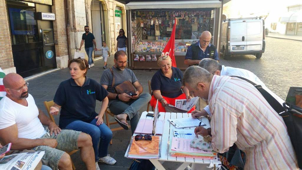 Ambulanze e 118: più di 3.500 firme, ora la battaglia in Regione