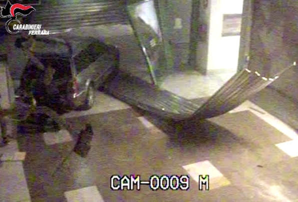Banda del Bancomat, chiesti 5 anni per il capo