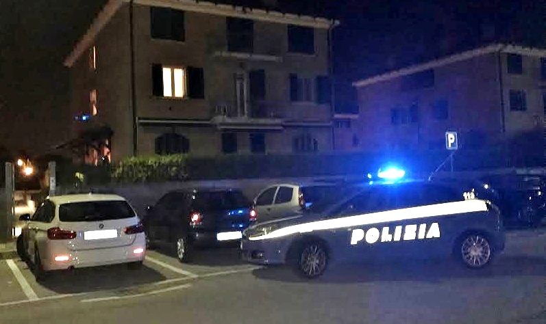 Accoltellò il padre e lo uccise, sentenza ad aprile