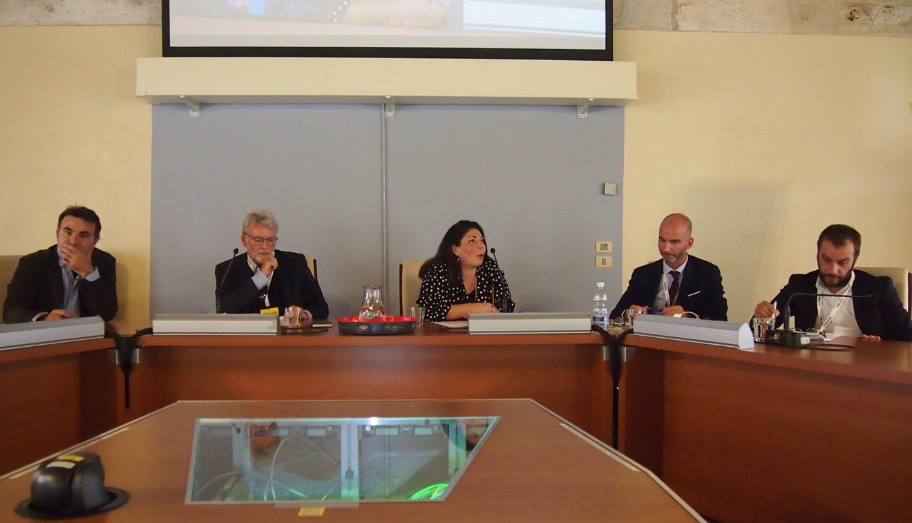 Migranti, “non stiamo proteggendo le frontiere, ci stiamo accanendo sui più deboli”