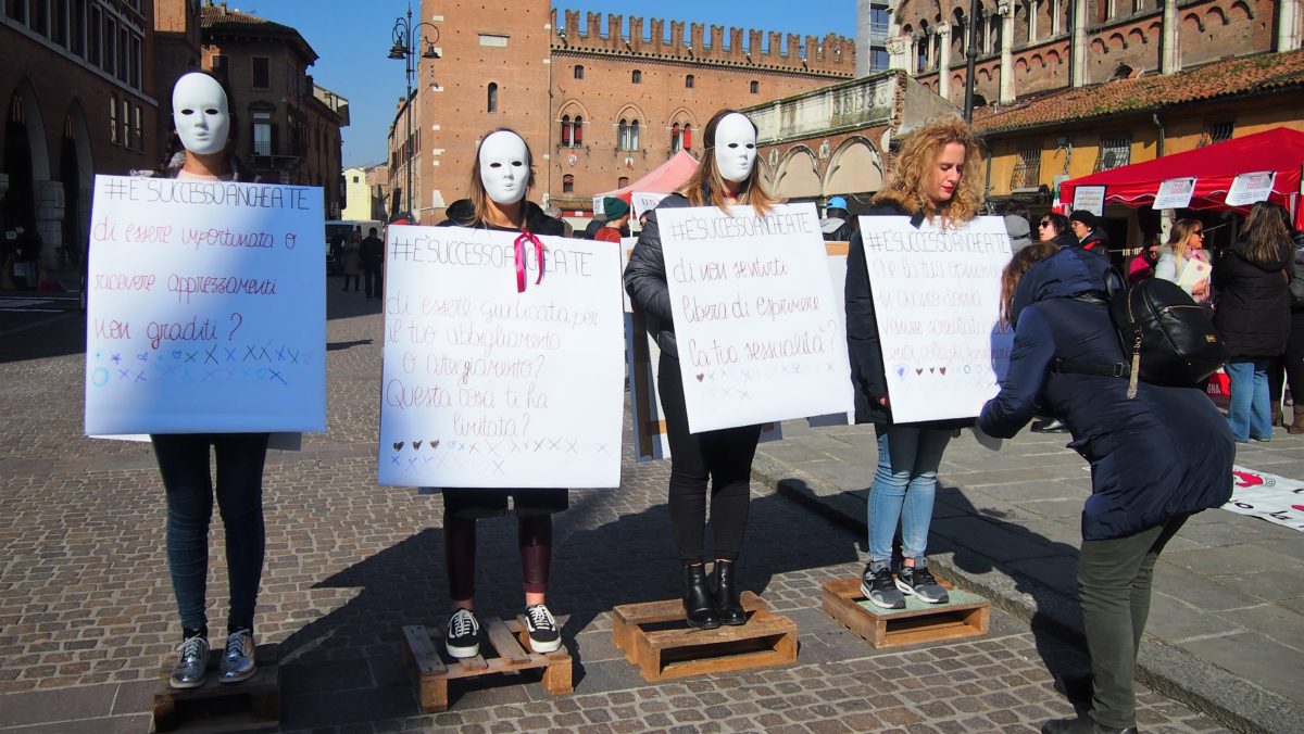 8 marzo, Ferrara in piazza contro la violenza fisica e psicologica sulle donne