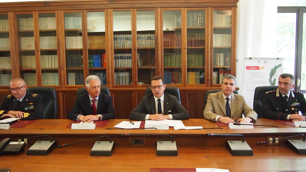 Festa della Repubblica tra “picchetti interforze” e “valori costituzionali”