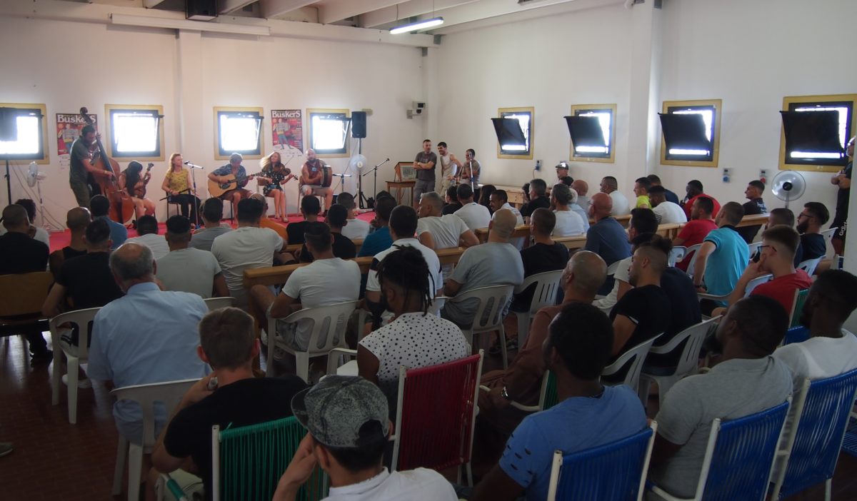 Musica oltre il lutto, questo è il Buskers Festival in carcere
