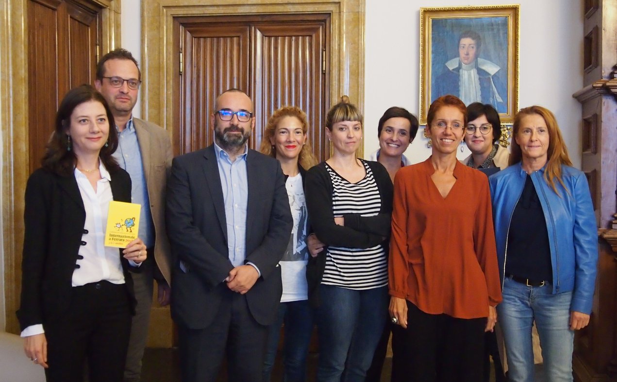 Femminismo e immigrazione, Internazionale “non ha paura del futuro”