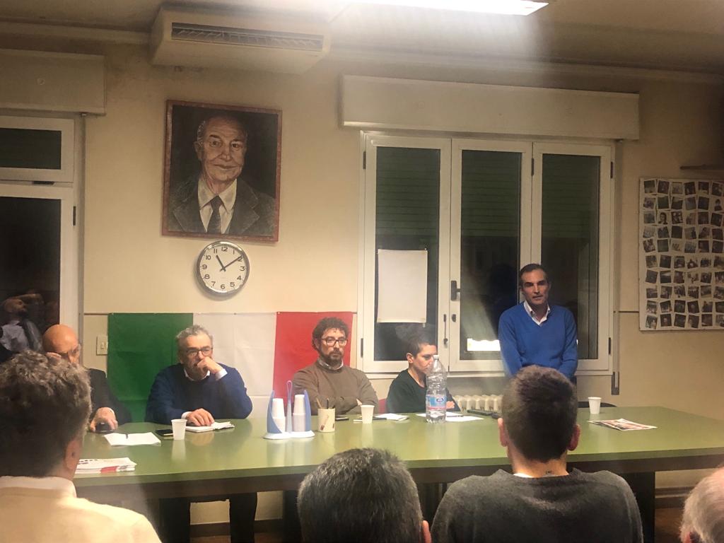 Modonesi incassa l’appoggio del Pd, ora caccia al sostegno dei civici