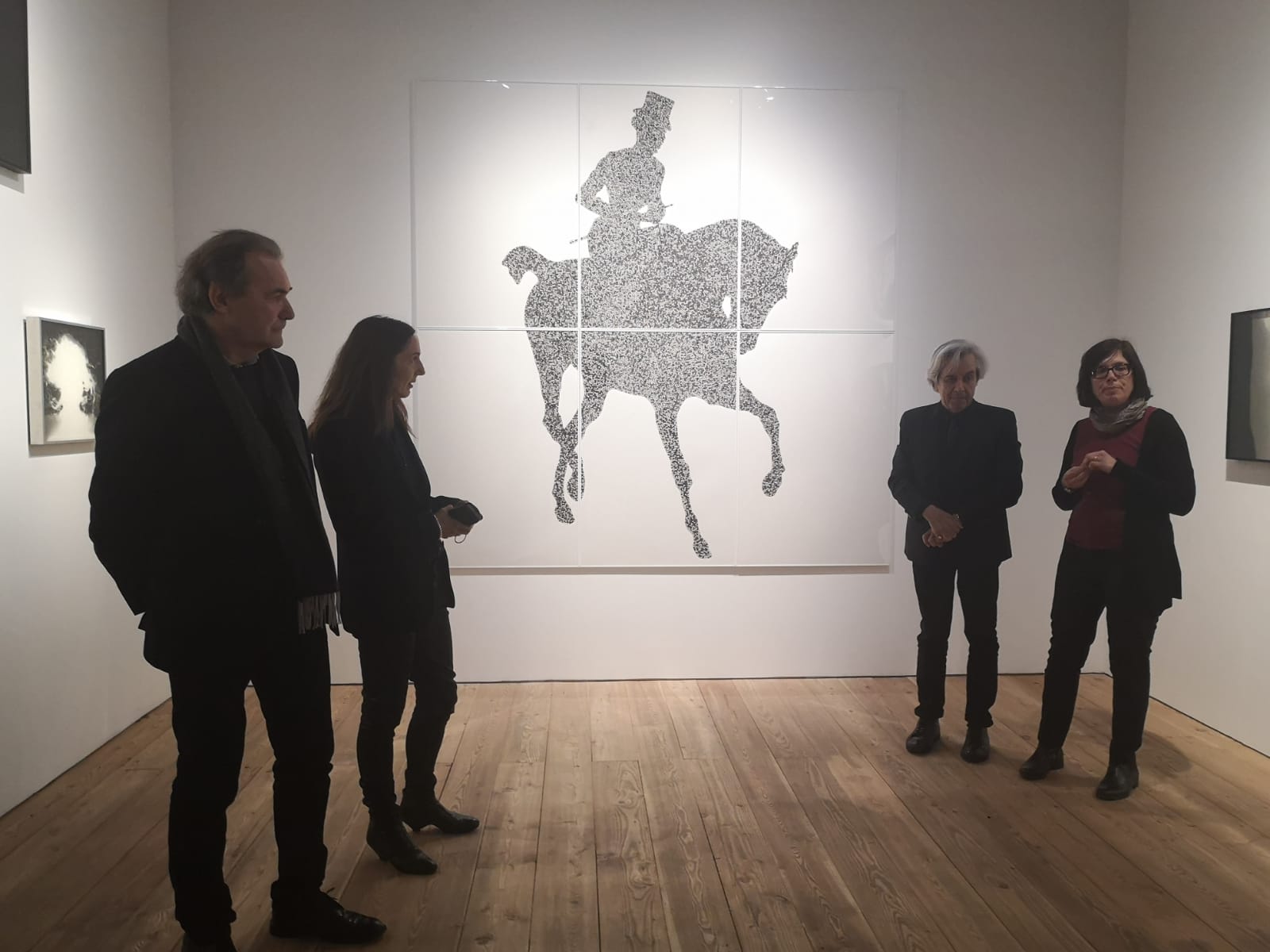 “Corpi splendenti”, quando Boldini incontra gli Swarovski